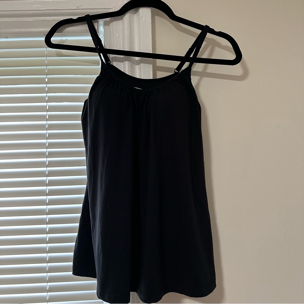 XS 32 Degrees Cool Activewear Black Tank Top with Built-In Cups/Shelf Bra